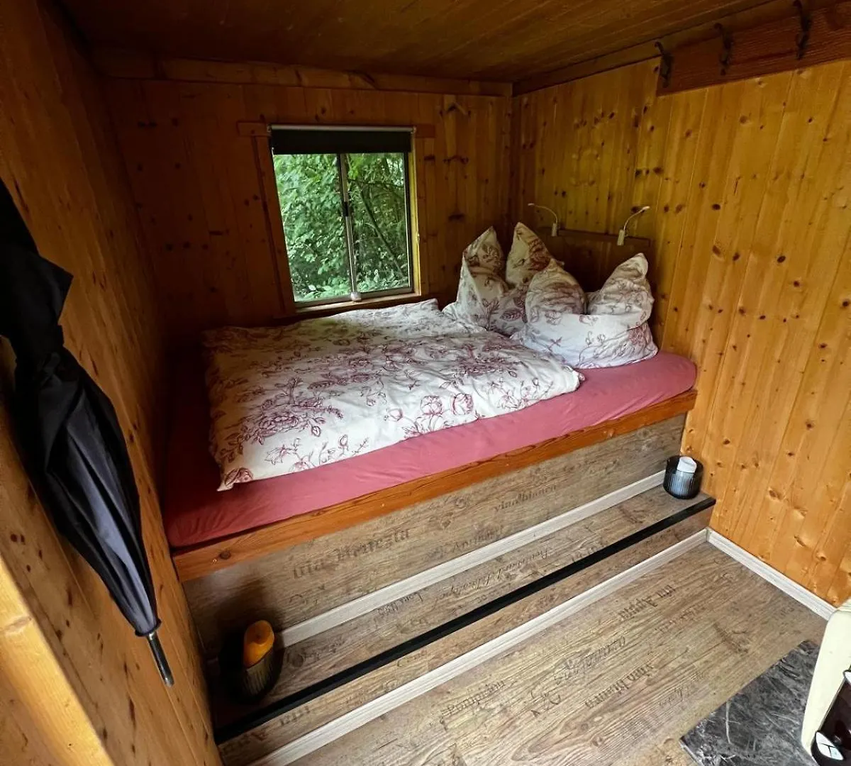 Gemuedlicher Bauwagen Rueckzugsort In Der Natur Bad Reichenhall